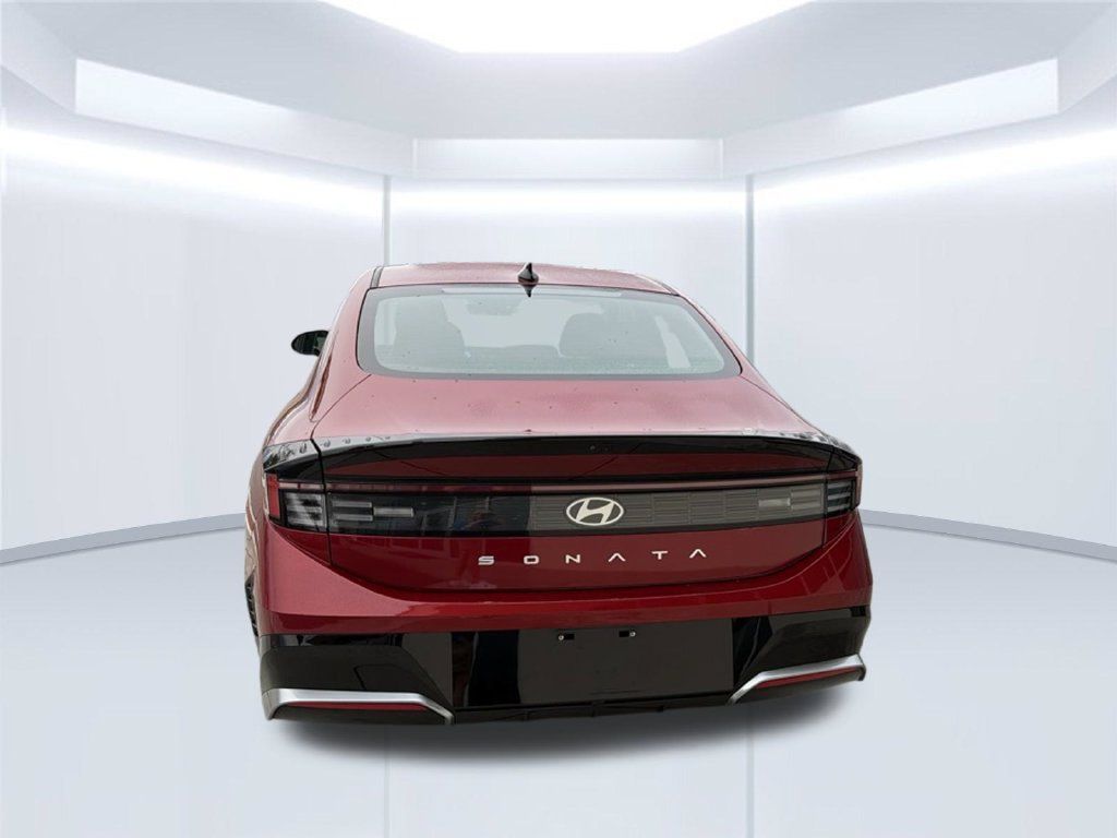 Used 2024 Hyundai Sonata SEL FWD image 6