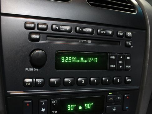 Used 2002 Ford Thunderbird Deluxe image 51