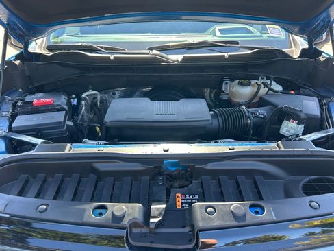 Used 2022 Chevrolet Silverado 1500 ZR2 w/ Technology Package image 29