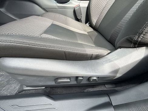 Certified 2025 Subaru Outback Premium image 12