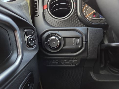 New 2026 Jeep Wrangler Unlimited Rubicon AWD/4WD image 43