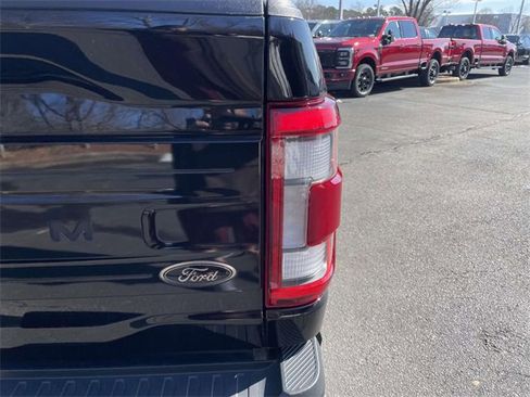 Certified 2023 Ford F150 Platinum w/ Equipment Group 701A High image 34