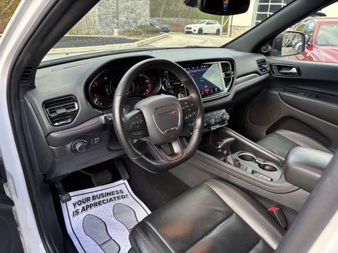 Used 2024 Dodge Durango GT image 13