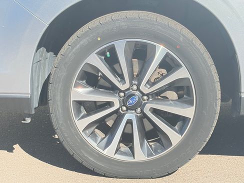 Used 2017 Subaru Forester 2.0XT Premium AWD/4WD image 11