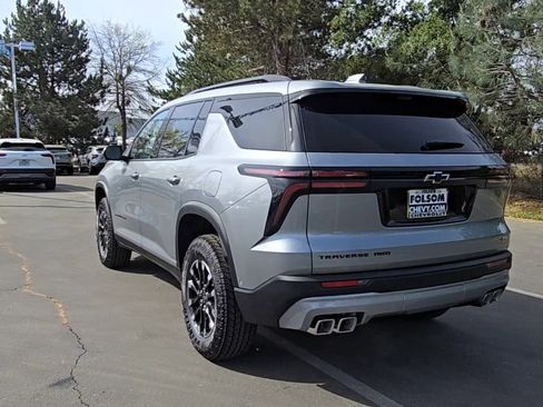 New 2026 Chevrolet Traverse Z71 w/ Enhanced Driving Package image 7