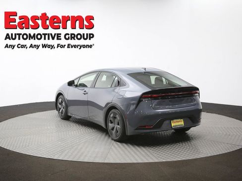 Used 2024 Toyota Prius LE image 61