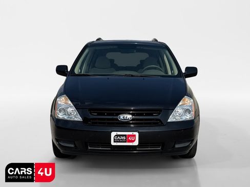 Used 2010 Kia Sedona LX FWD image 2
