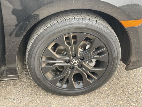 Used 2025 Honda Odyssey Sport-L image 7