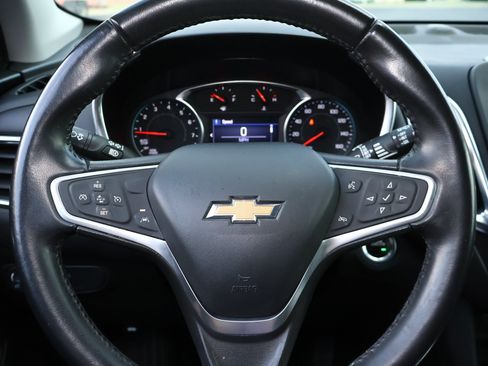 Used 2022 Chevrolet Equinox LT FWD image 13