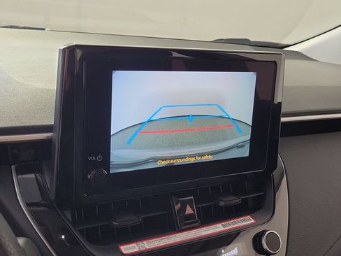 Used 2026 Toyota Corolla LE FWD image 29