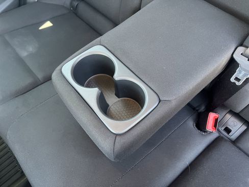 Used 2023 Nissan Rogue S FWD image 17