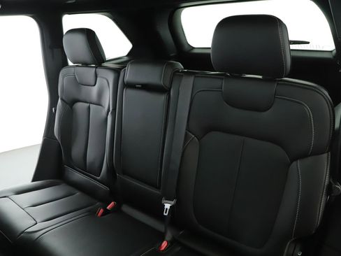 New 2026 Jeep Grand Cherokee Limited AWD/4WD image 5