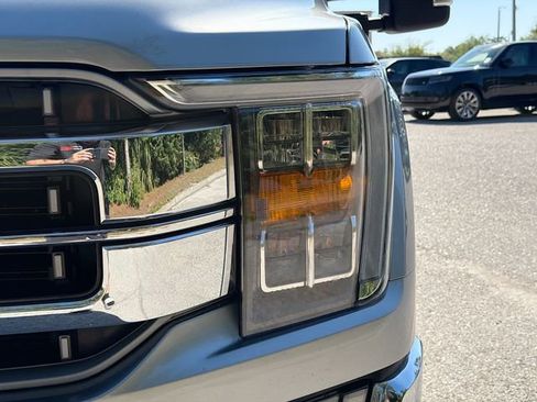 Used 2023 Ford F150 Lariat w/ Trailer Tow Package image 9