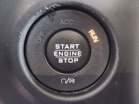 Used 2020 Jeep Gladiator Sport w/ Quick Order Package 24S AWD/4WD image 19