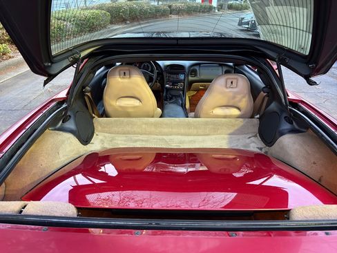 Used 2004 Chevrolet Corvette Coupe w/ Roof Package image 13