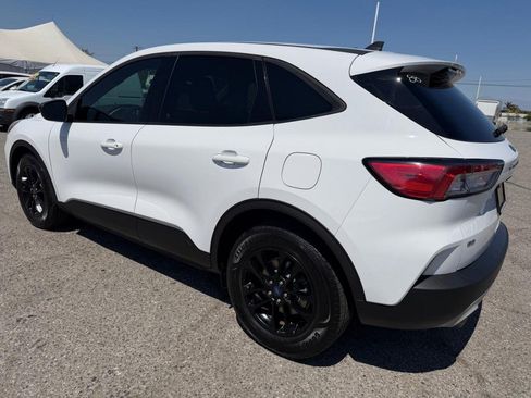 Used 2020 Ford Escape SE Sport FWD image 9