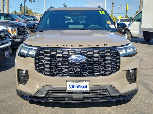 Used 2026 Ford Explorer ST-Line w/ ST-Line Street Pack RWD image 24