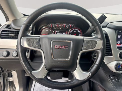 Used 2015 GMC Yukon SLT w/ Open Road Package AWD/4WD image 11
