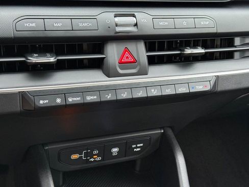 New 2025 Kia K4 LXS image 12
