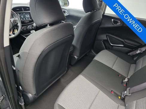 Used 2021 Kia Soul S FWD image 14