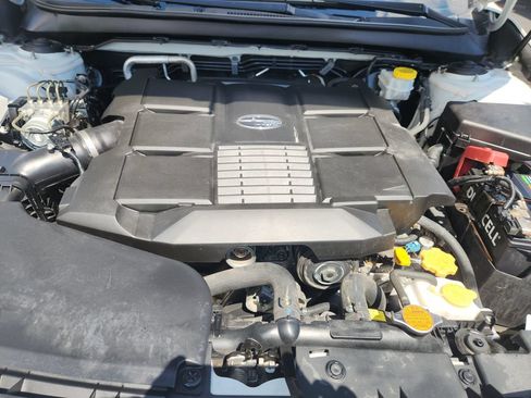 Used 2019 Subaru Outback 3.6R Touring w/ Protection Package #1 AWD/4WD image 32