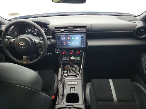 Used 2025 Toyota GR86 Premium RWD image 16
