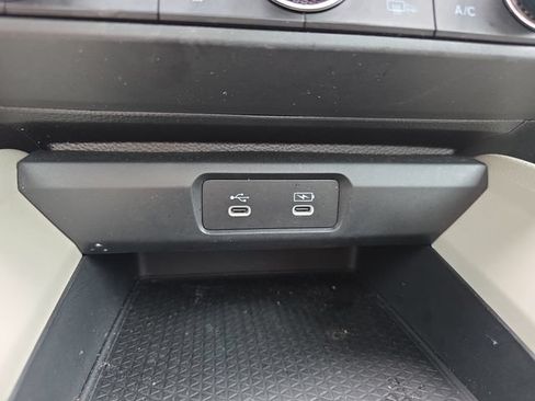 Used 2023 Honda Accord EX image 23