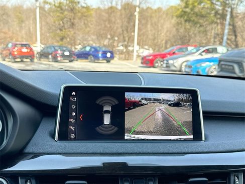 Used 2018 BMW X5 xDrive40e image 23