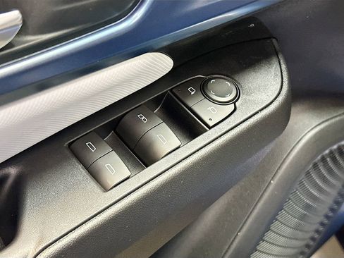 New 2026 Chevrolet Equinox EV LT w/ Convenience Package II FWD image 19