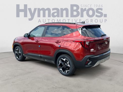 New 2026 Kia Seltos S FWD image 7