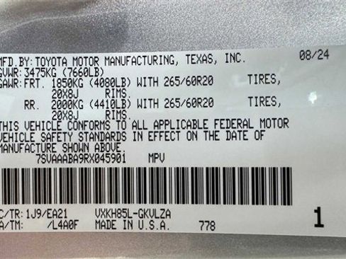 Used 2024 Toyota Sequoia Limited image 41