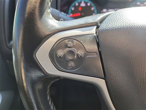 Used 2022 Chevrolet Colorado LT image 25