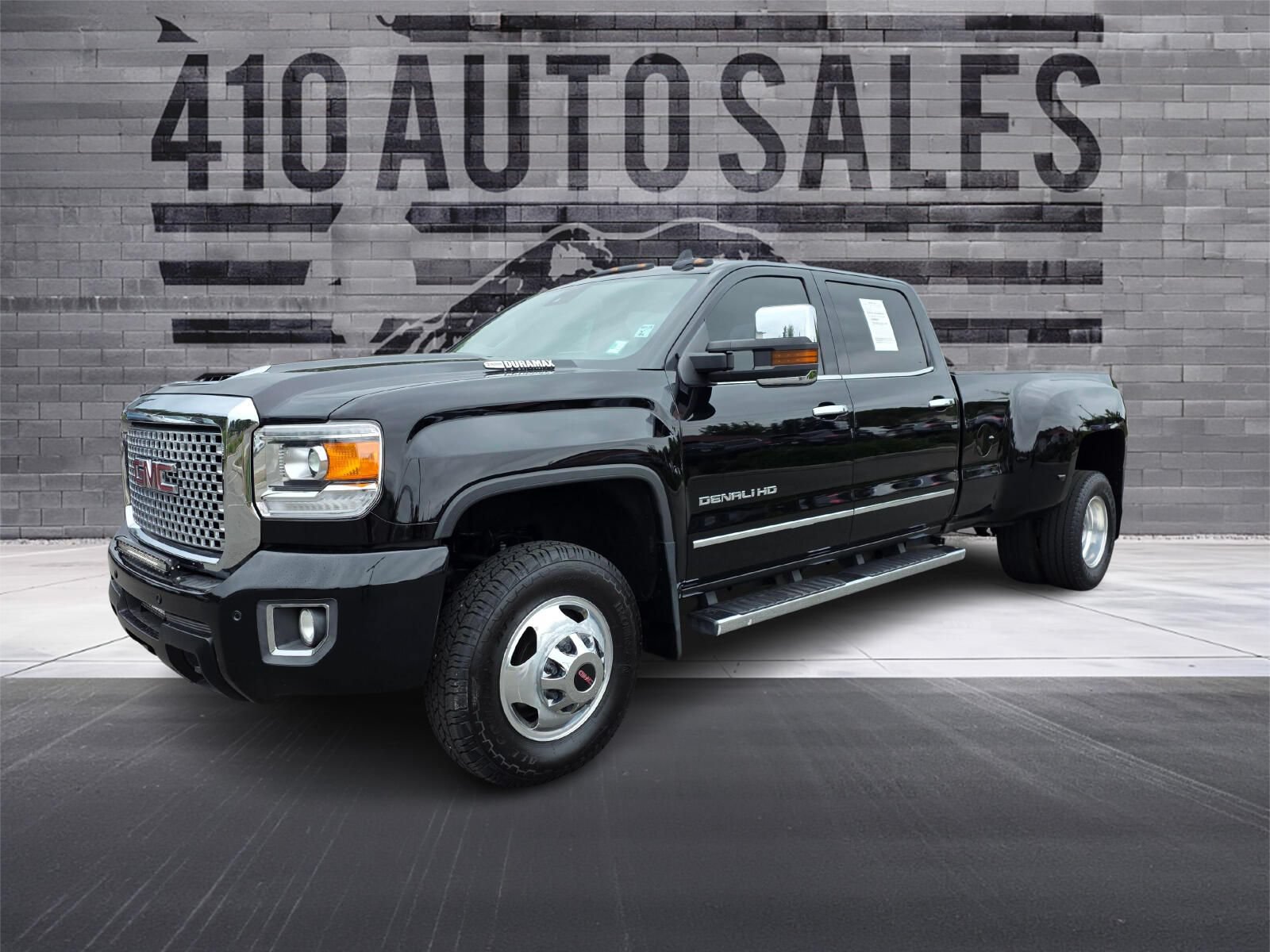 Used 2017 GMC Sierra 3500 Denali AWD/4WD image 7
