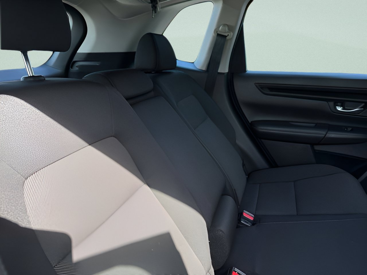 Used 2024 Honda CR-V LX image 8