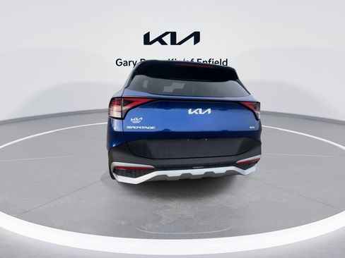 Used 2023 Kia Sportage EX image 7