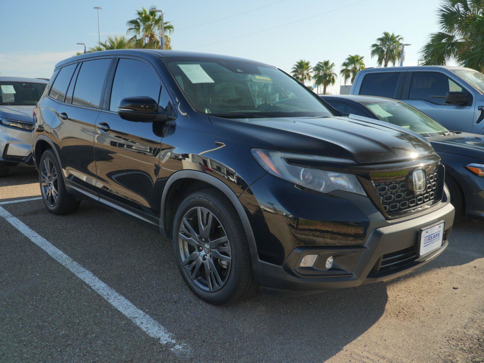 Used 2021 Honda Passport EX-L image 3