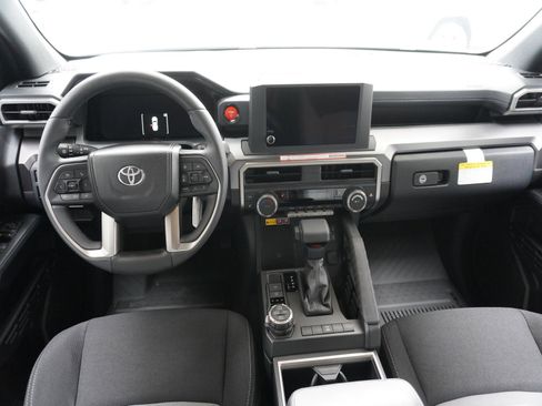 New 2025 Toyota 4Runner TRD Off-Road image 2