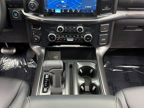 Used 2025 Ford F150 Lariat image 28