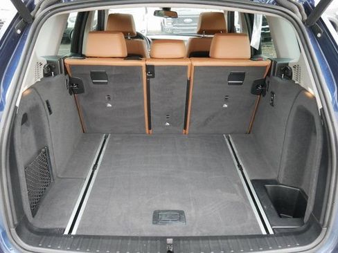 Used 2017 BMW X3 xDrive28i image 11