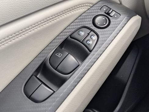 Used 2020 Nissan Altima 2.5 S FWD image 25