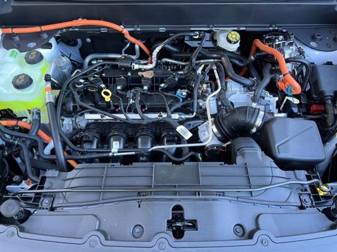 New 2025 Ford Maverick XLT w/ XLT Luxury Package image 25