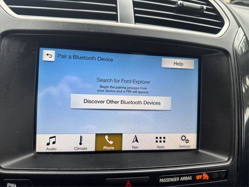 Used 2018 Ford Explorer XLT w/ Equipment Group 202A image 31