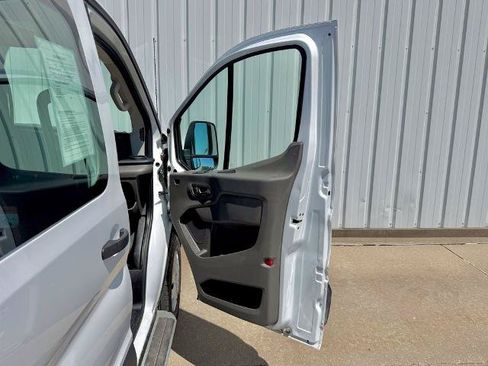 Certified 2025 Ford Transit 250 Low Roof w/ Exterior Upgrade Package RWD image 26