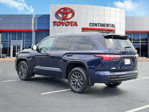 Certified 2025 Toyota Sequoia Platinum AWD/4WD image 4