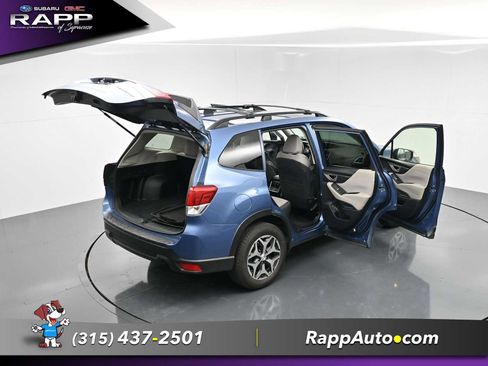 Used 2019 Subaru Forester Premium w/ All-Weather Package AWD/4WD image 28