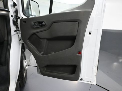 Used 2023 Ford Transit 350 XL image 44