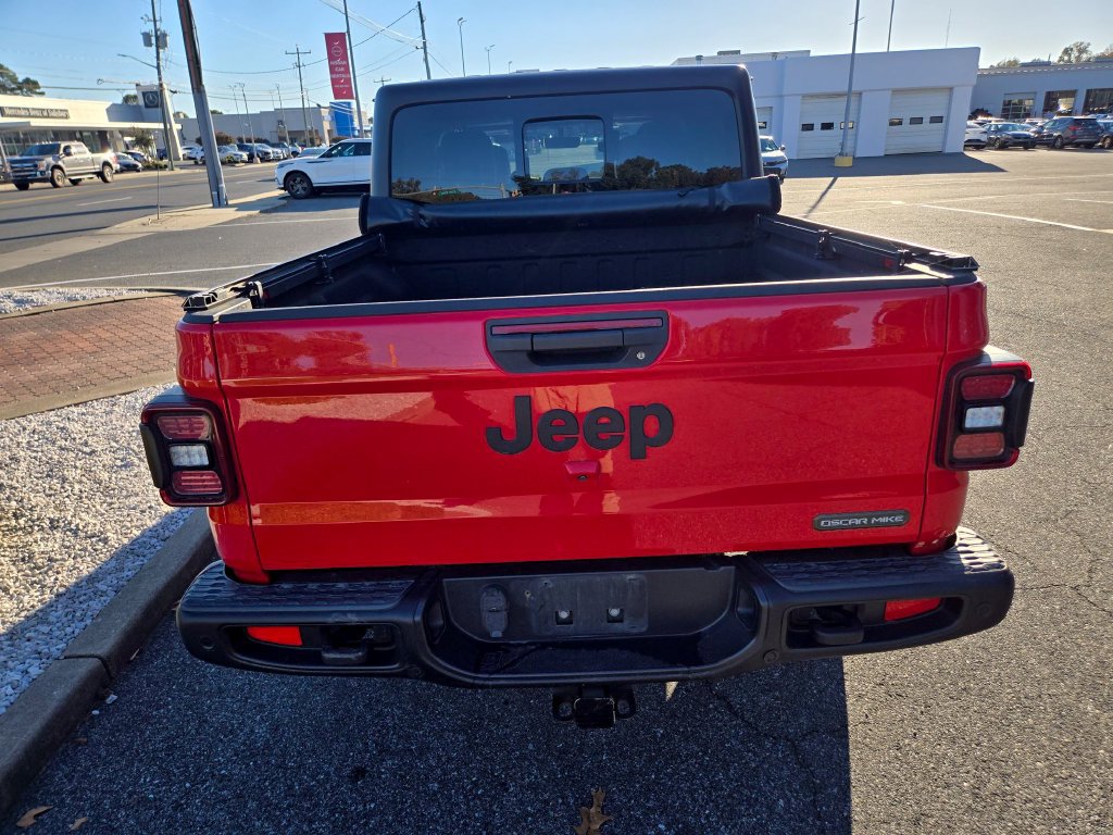 Used 2021 Jeep Gladiator Sport AWD/4WD image 6