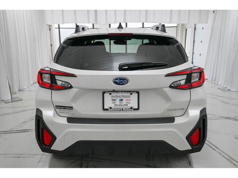New 2025 Subaru Crosstrek 2.0i Premium image 6