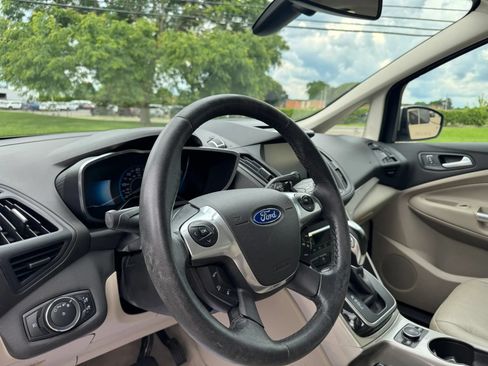 Used 2015 Ford C-MAX SEL w/ Interior Protection Package FWD image 20