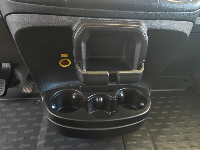 Used 2025 RAM ProMaster 2500 FWD image 16